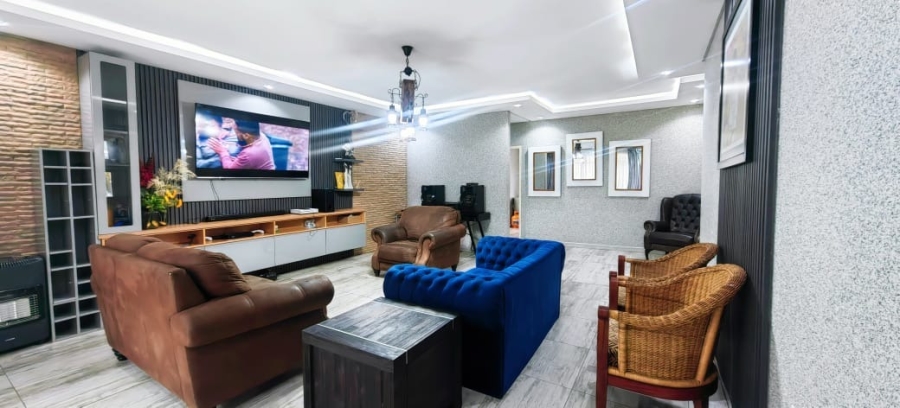 4 Bedroom Property for Sale in Potchefstroom North West